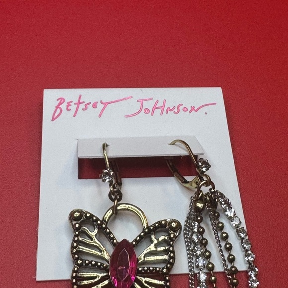 Betsey Johnson Mismatched Gold Key and Heart Earrings - Picture 4 of 4